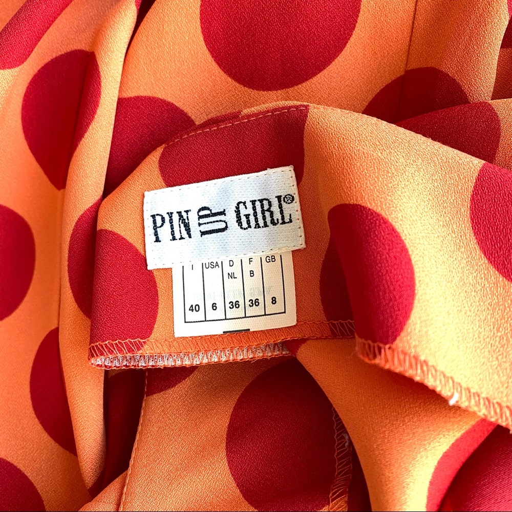 PIN UP GIRL 2 Piece Polkadot Outfit - Picture 16 of 16